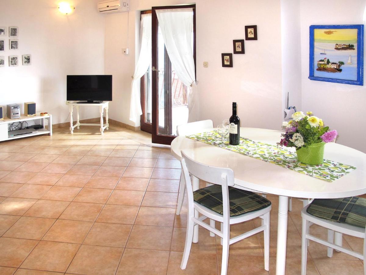 Apartment Culic-2 By Interhome Trogir Eksteriør billede